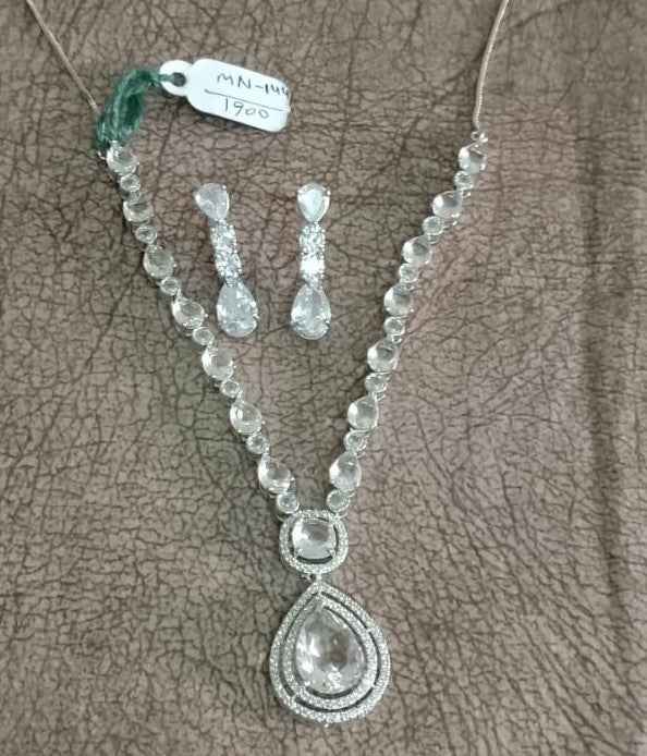 Elegant Teardrop Solitaire Pendant Necklace Set